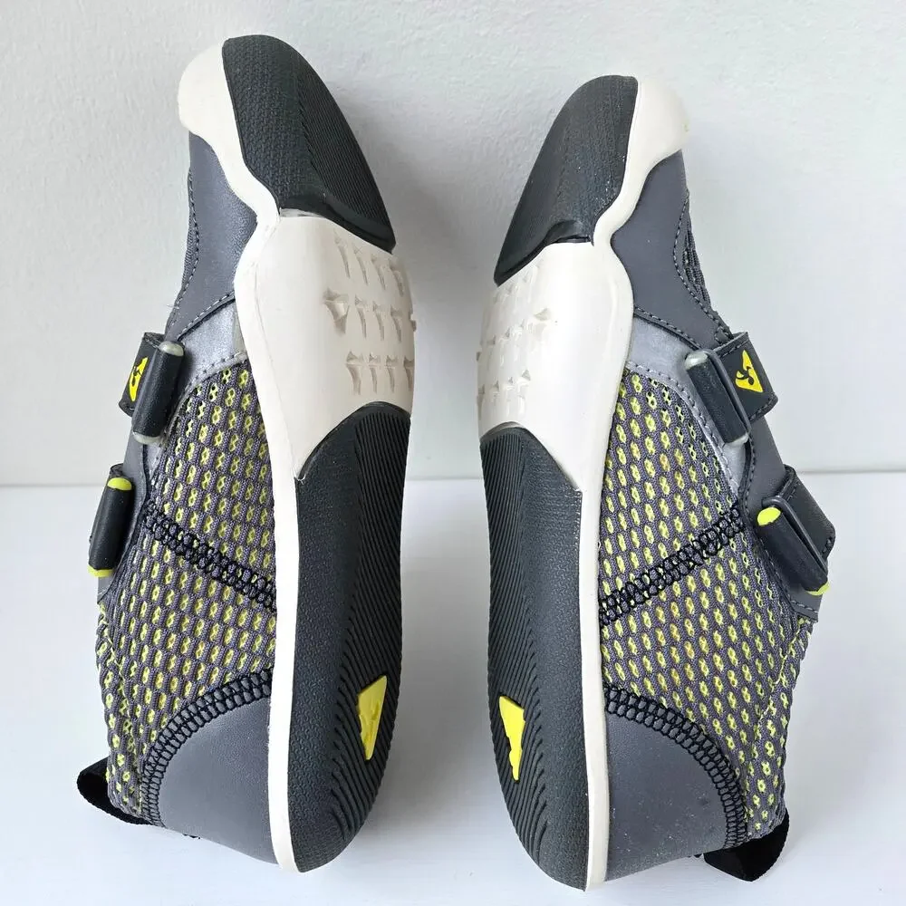 Plae NEW Kids TY Eco Poly Sneaker Shoes Gray Yellow Size US 1 EU 32 Unisex - Picture 12 of 14